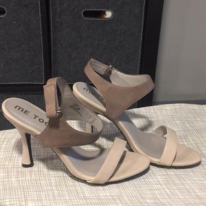 Me Too size 8m heels